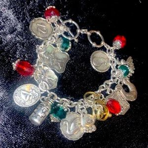 Charm bracelet